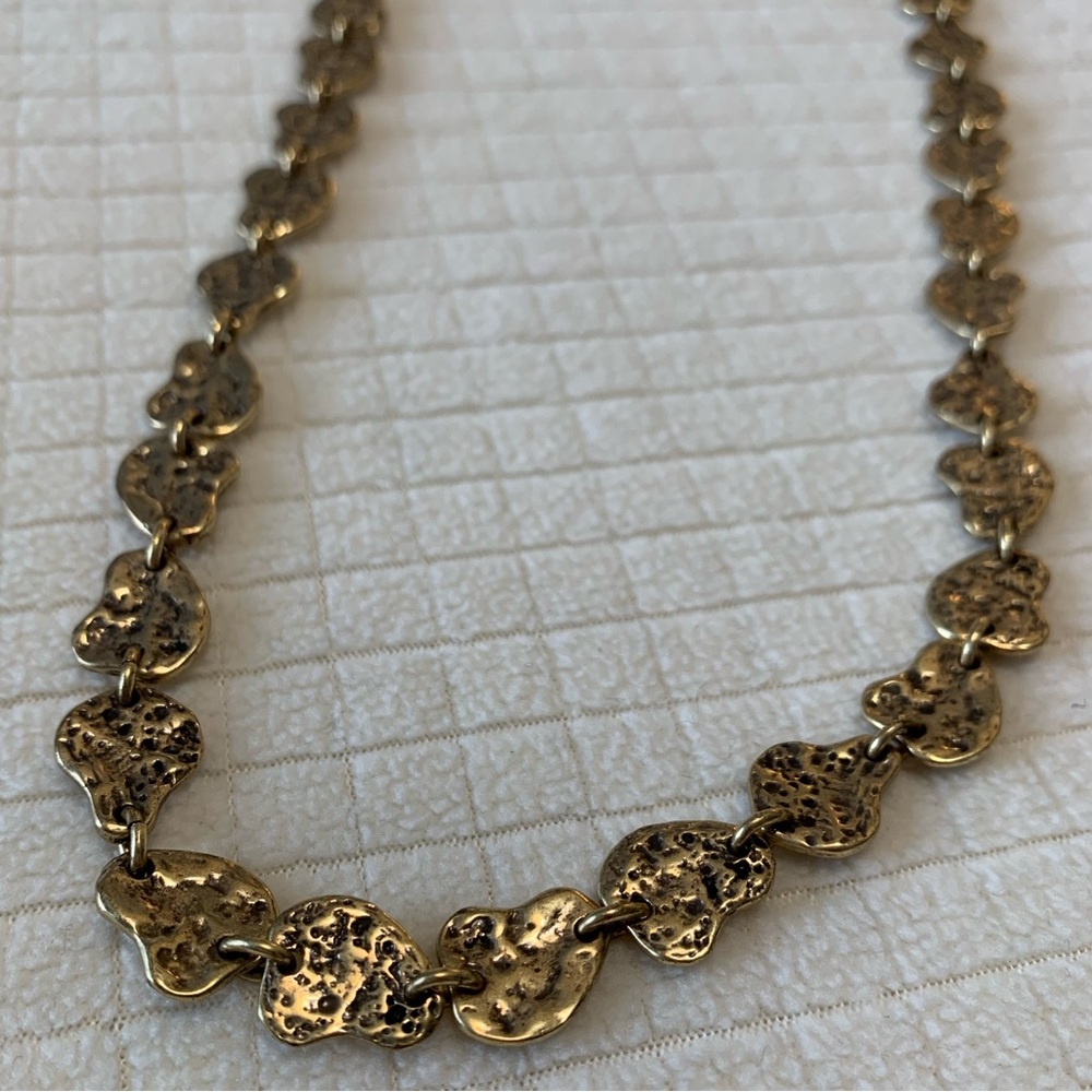 NWT Lucky Brand pebbled goldtone necklace